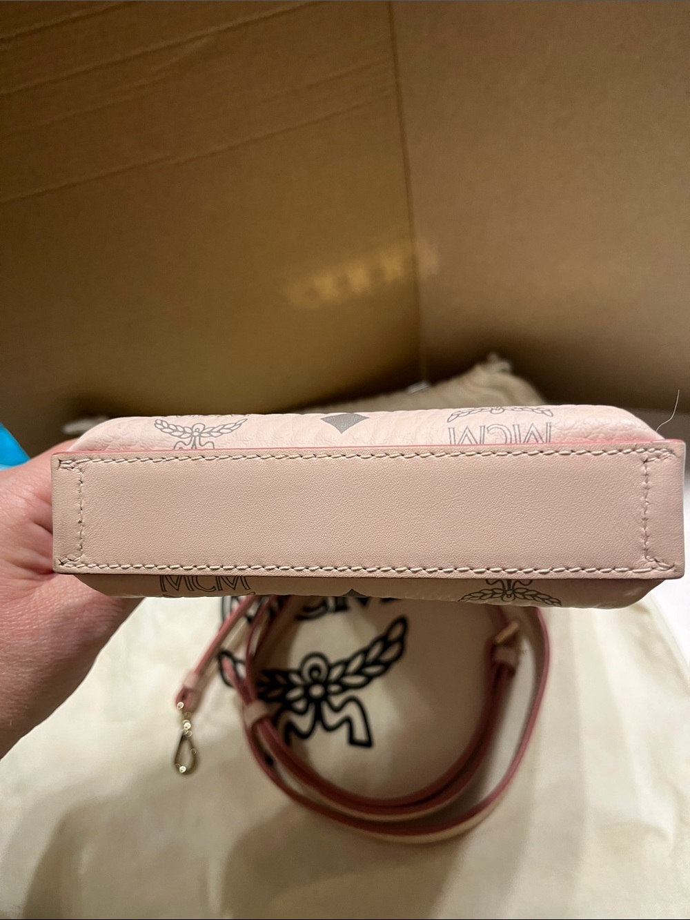 MCM Bag - Picture 3 of 8